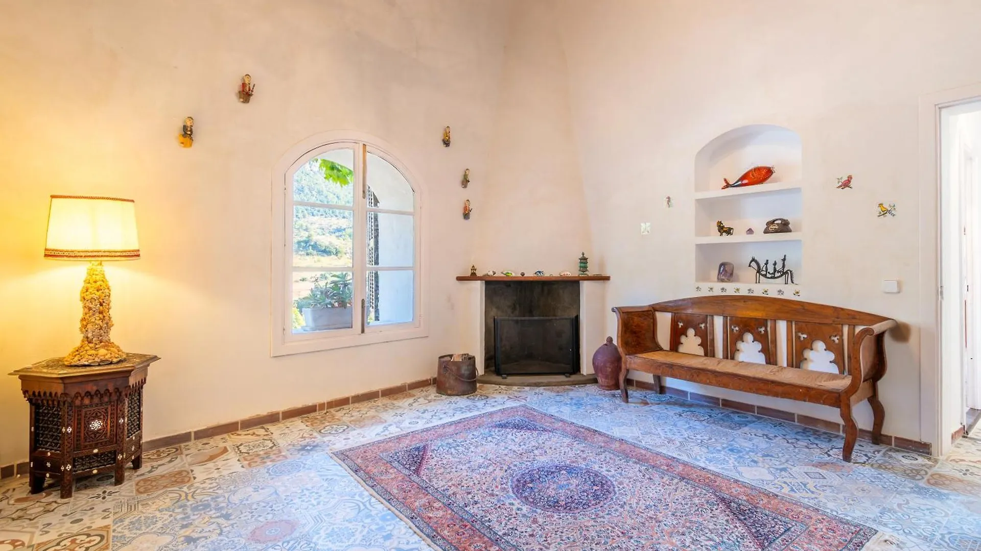 Ca Ses Caretes Villa Orient Spain